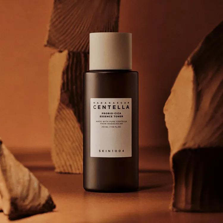 Skin 1004 Madagaskar Centella Probio Cica Essence Toner 210ml
