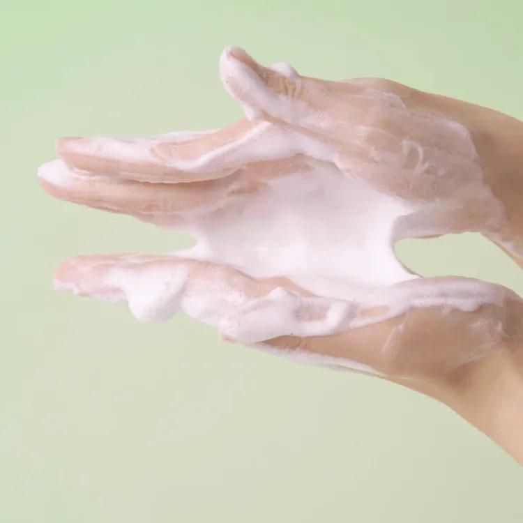 Skin 1004 Madagaskar Centella Tea Trica Bha Foam 125ml